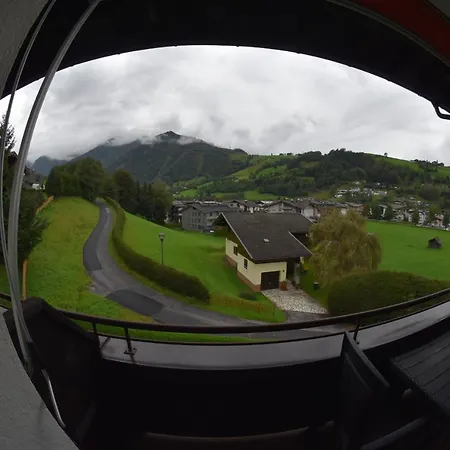 Apartement Karen Top 35 - By Four Seasons Apartments